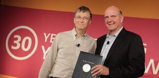 Bill Gates and Steve Ballmer commemorated Microsoft’s 30th Employee Giving Campaign- Oct. 18, 2012/ Photo Credit: Microsoft Corporation