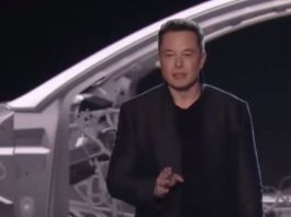 Tesla CEO Elon Musk