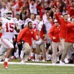 Better Sunday: Ezekiel Elliot Or Carlos Hyde?