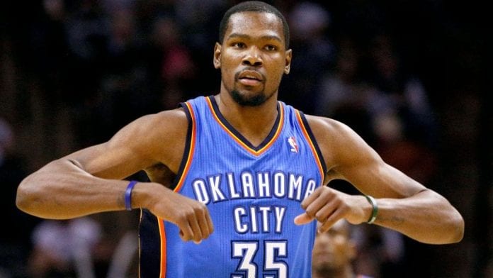 NBA: Oklahoma City Thunder at San Antonio Spurs