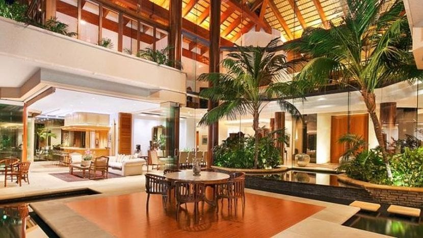 Dwayne The Rock Johnson sold his Gold Coast home for a whopping $6.95