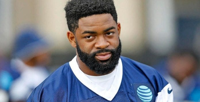 Damontre Moore is back