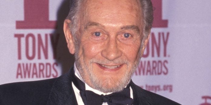 roy-dotrice