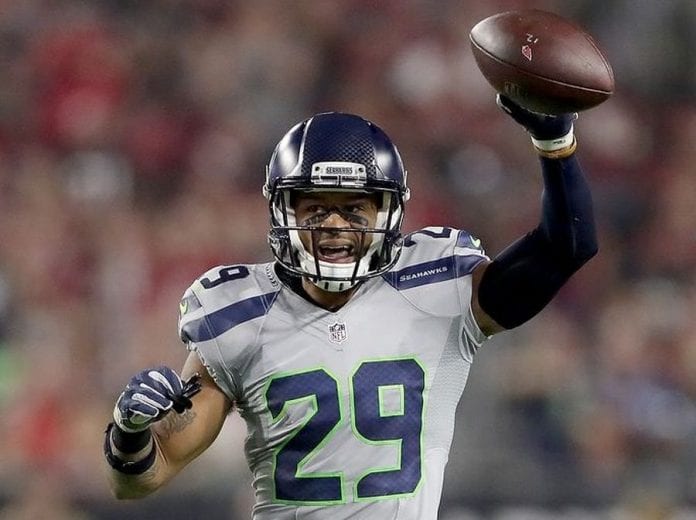 Could Dallas Cowboys Trade for Earl Thomas