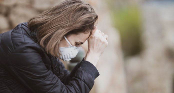 How to Recognize Early Warning Signs of PTSD