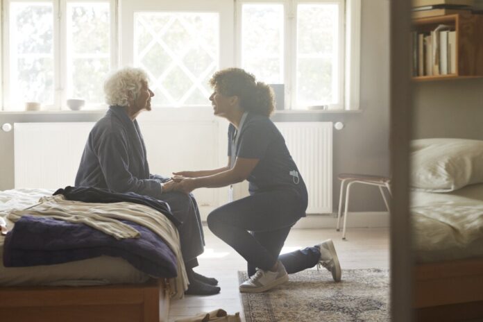 What to Look For in an Assisted Living Community That Specializes in Memory Care
