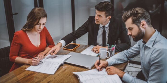 Mediator or Attorney for divorce