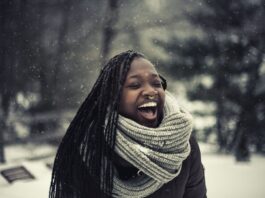 Beauty Pros Say These Are the Top 9 Tips for Embracing Beauty in the Cold Months