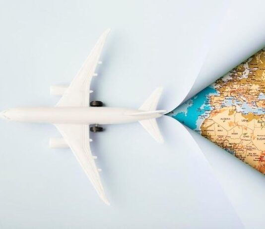 How a Forex Card Simplifies International Travel