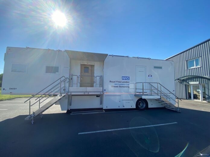 Manufacturing artic trailer